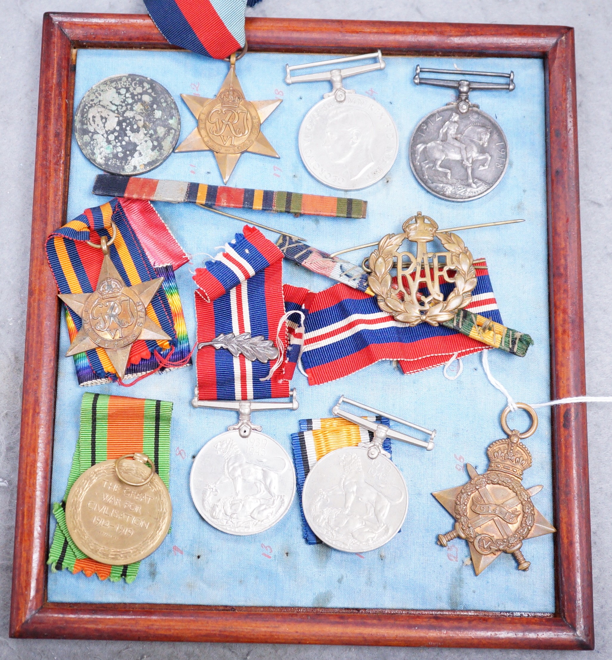 WWI and WWII medals, 11746 PTE. H. PEARCE. R. LANC. R.